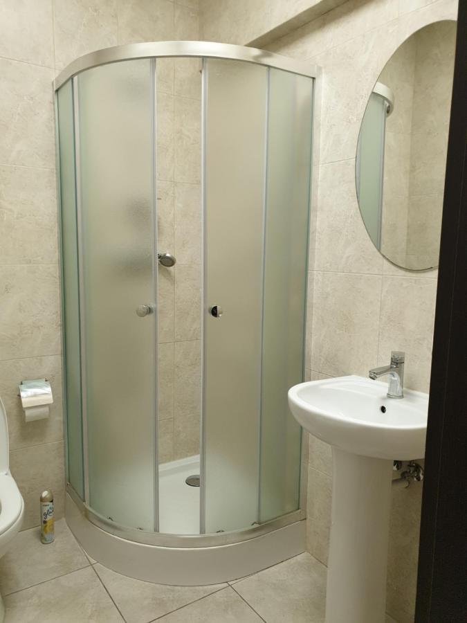 Hotel Obolon-Arena Киев Экстерьер фото